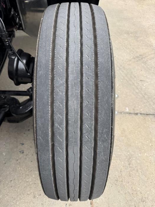 2022 Peterbilt 579-12