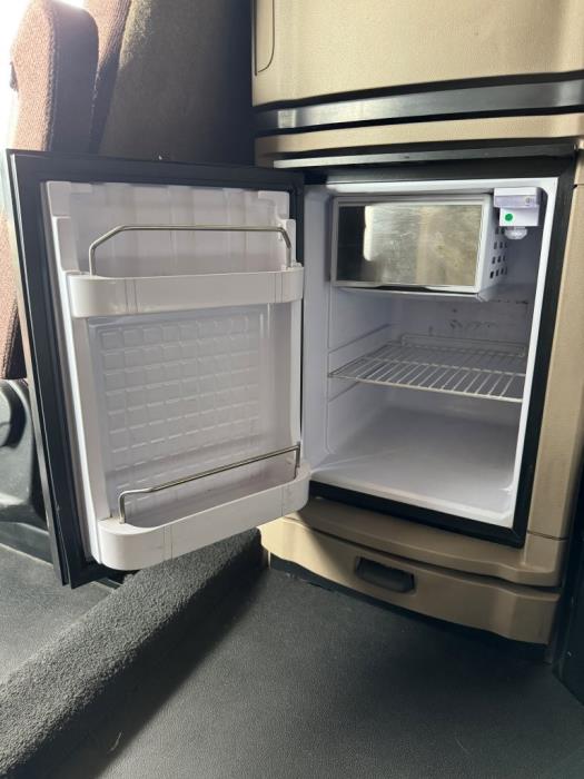 2022 Peterbilt 579-27