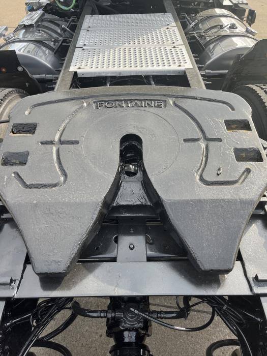 2019 International LT625-5