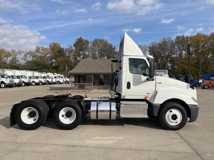 2019 International LT625-6