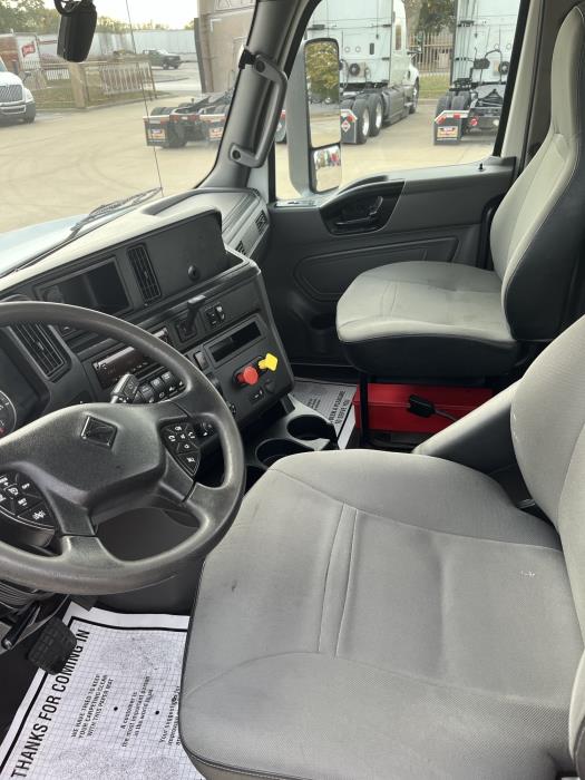 2019 International LT625-11