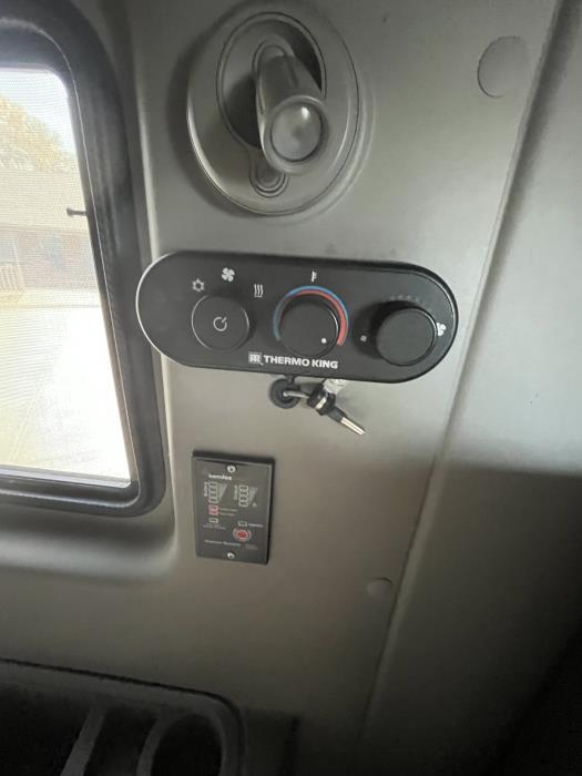 2021 International LT625-15