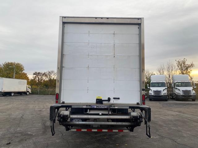 2019 Freightliner Business Class M2 106-3