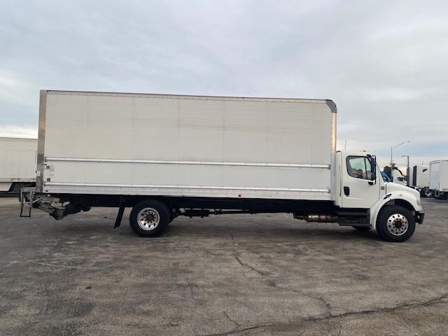 2019 Freightliner Business Class M2 106-10