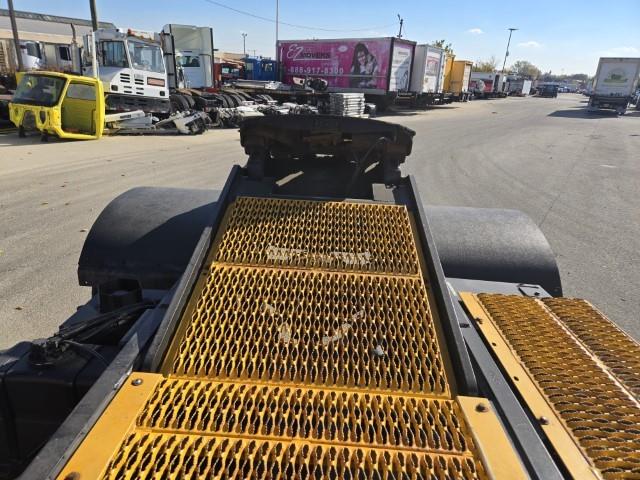 2022 Capacity TJ5000-8