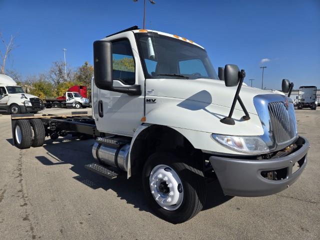 2020 International MV607 MV photo 3