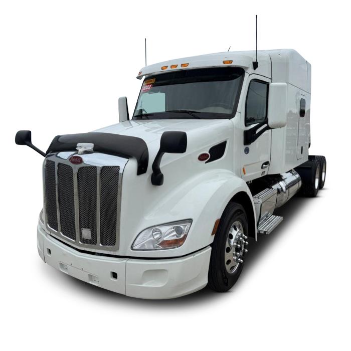 2022 Peterbilt 579-0