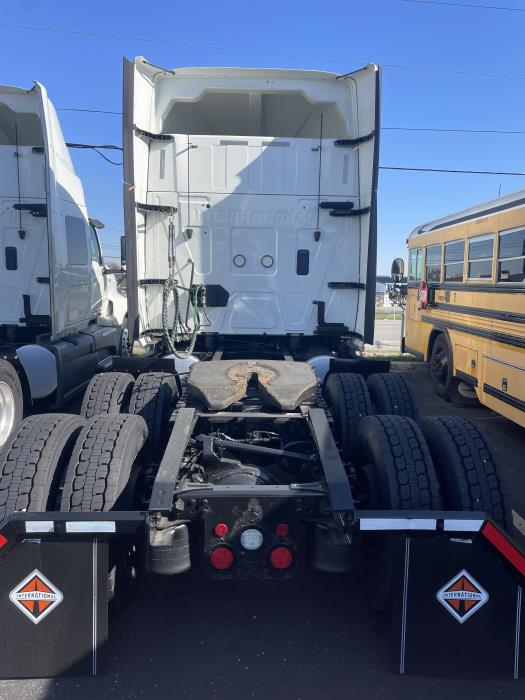 2022 International LT625-3