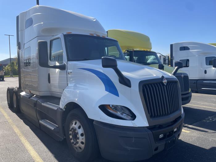 2021 International LT625-2