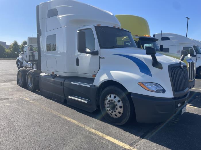 2021 International LT625-2