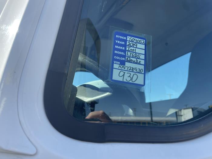 2019 International LT625-1