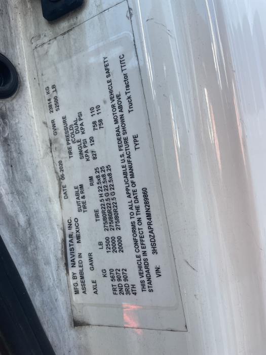 2021 International LT625-4