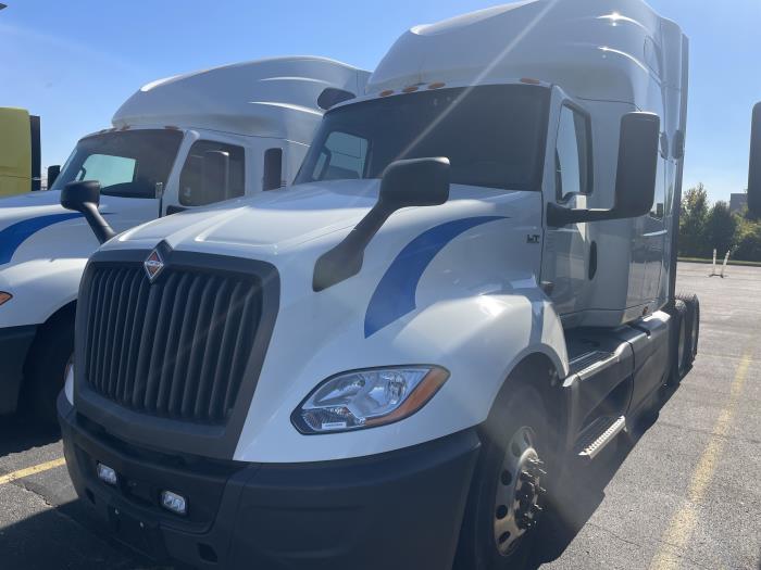 2021 International LT625-1