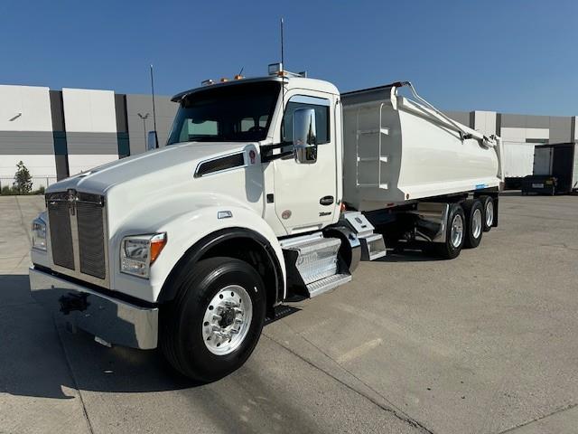 2023 Kenworth T880-13