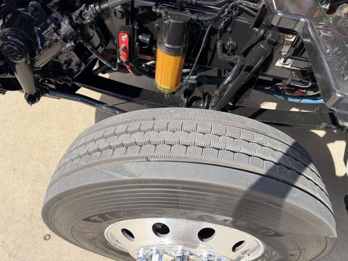 2020 Peterbilt 567-16