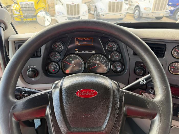 2020 Peterbilt 567-29