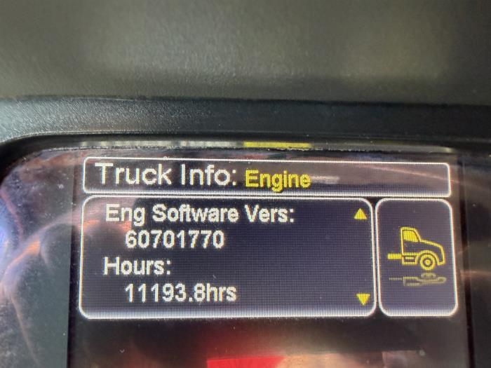 2020 Peterbilt 567-30