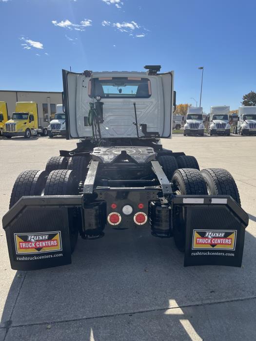 2020 International LT625 LT photo 3