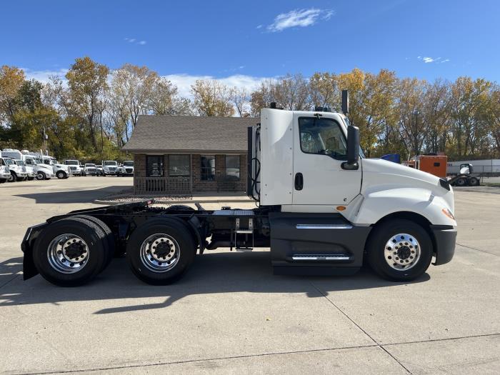 2020 International LT625-6
