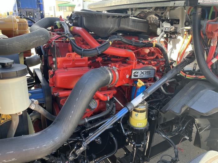 2020 International LT625-8