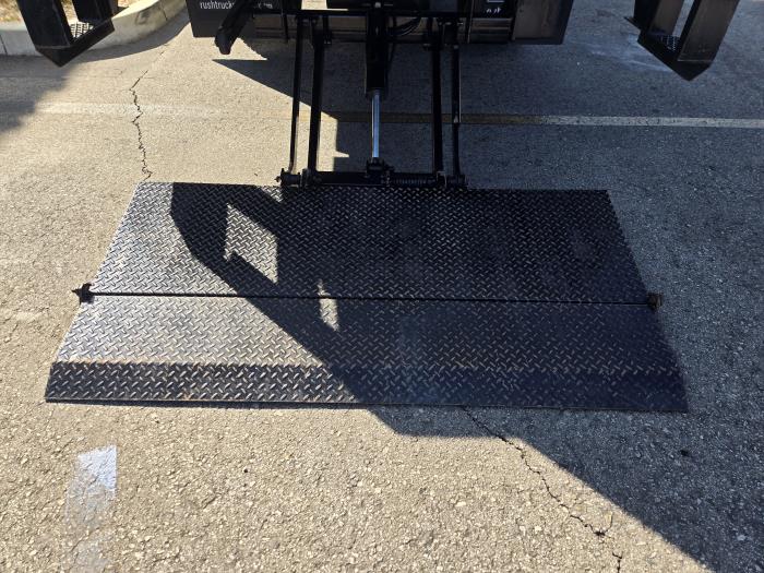 2018 Isuzu NPR-XD-12