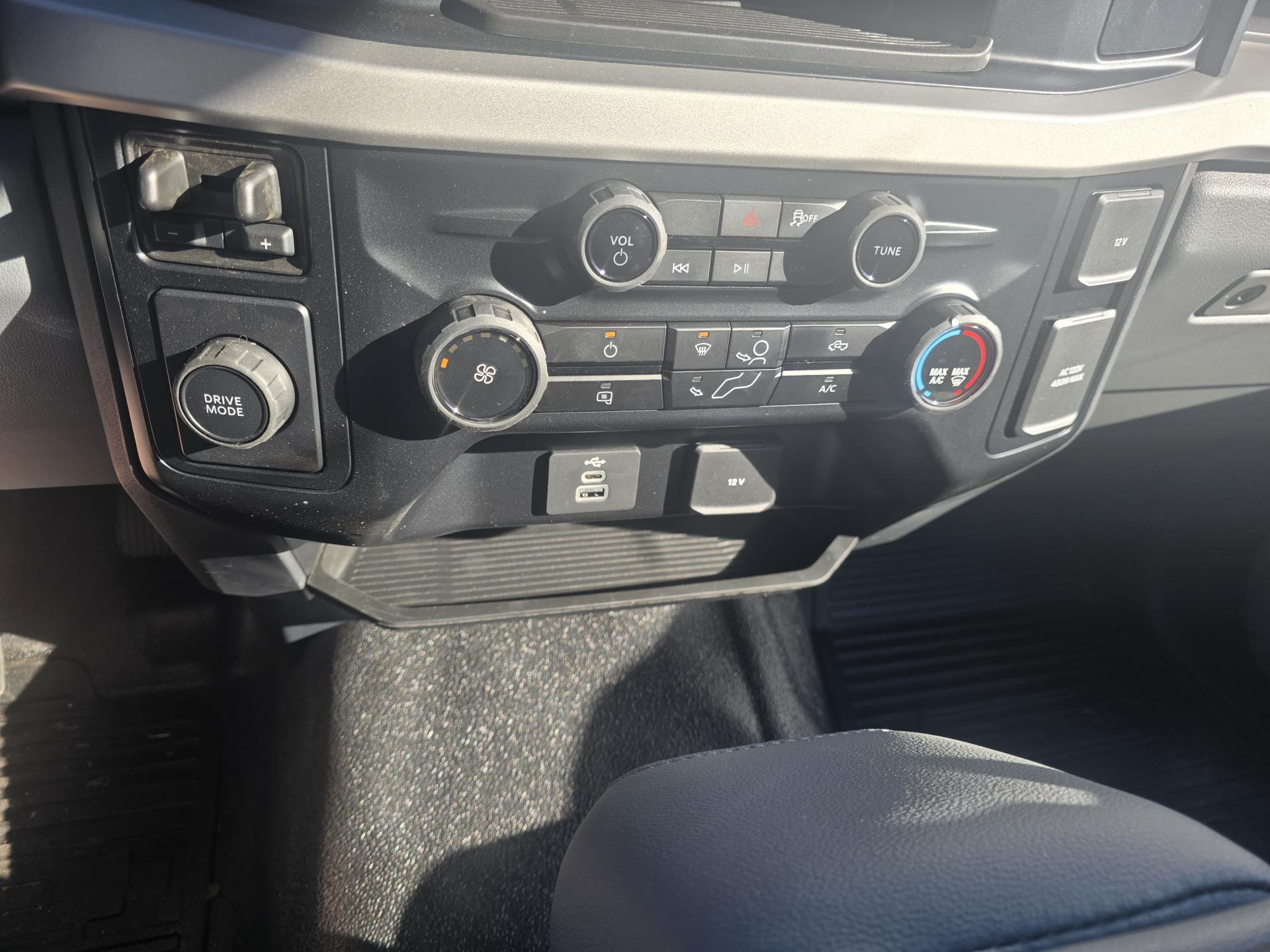 New 2026 Ford F-550 Regular Cab Flatbed Truck for sale #1958432 - photo 12