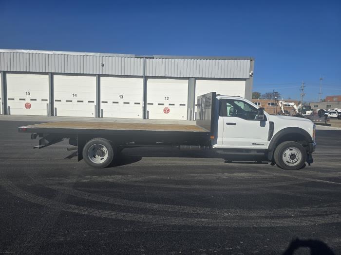 2026 Ford F-550-7