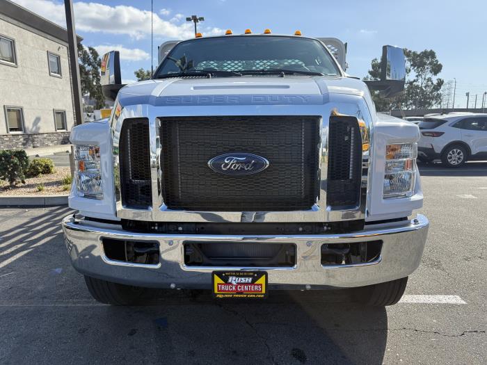 2026 Ford F-650-7