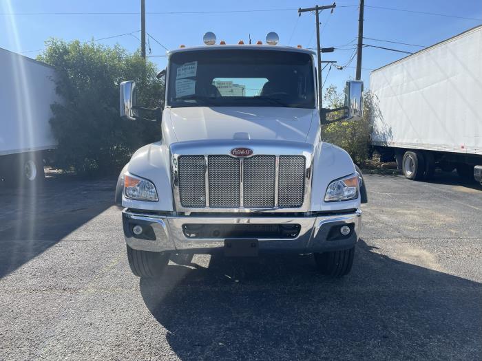 2026 Peterbilt 548-1