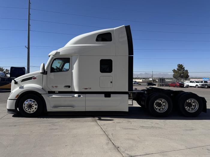 2026 Peterbilt 579-8