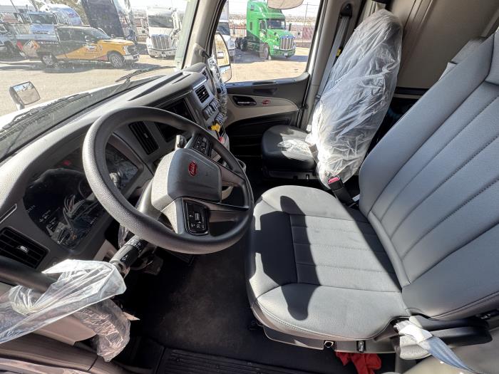 2026 Peterbilt 579-16
