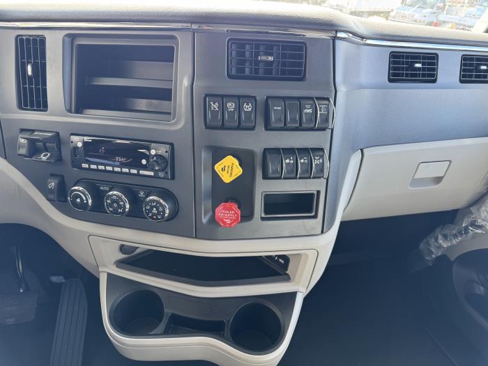 2026 Peterbilt 579-19