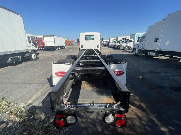 2026 Peterbilt 548-5