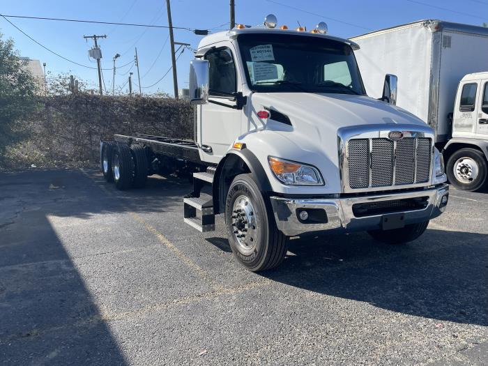 2026 Peterbilt 548-8
