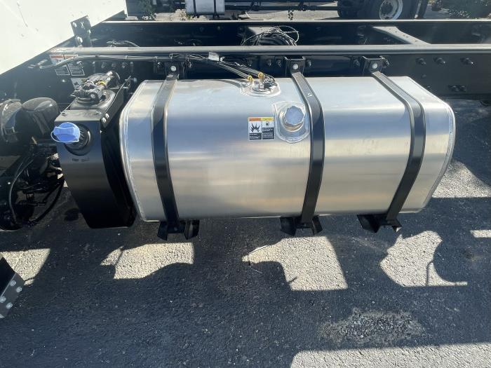 2026 Peterbilt 548-9