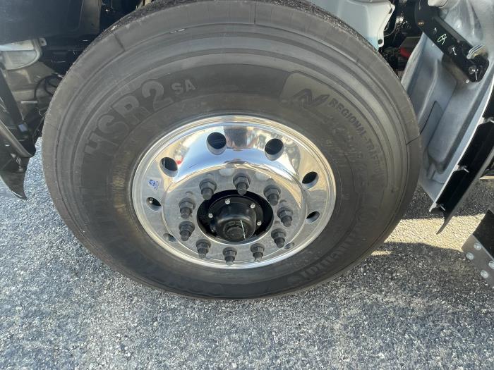 2026 Peterbilt 548-12