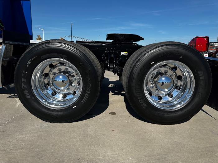 2026 Peterbilt 589-10