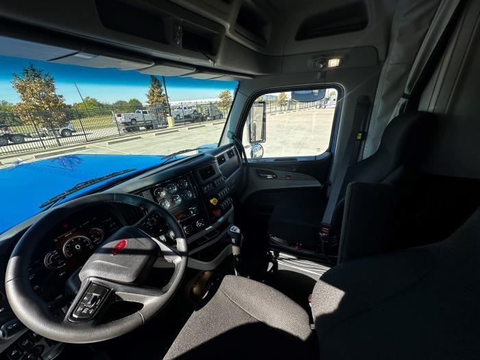 2026 Peterbilt 589-17