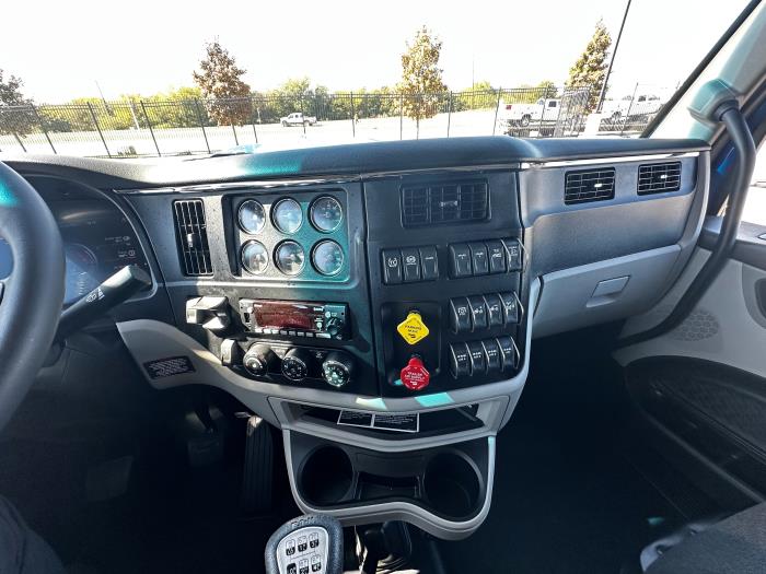 2026 Peterbilt 589-19