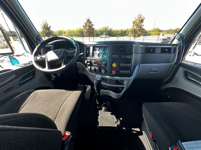 2026 Peterbilt 589-22