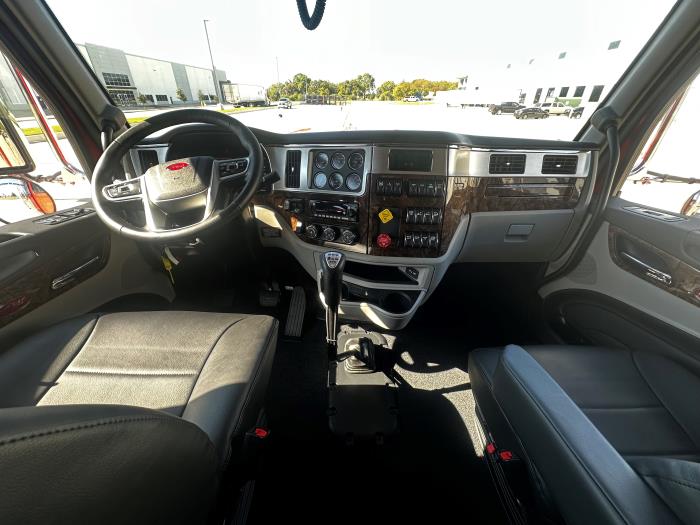 2026 Peterbilt 589-27