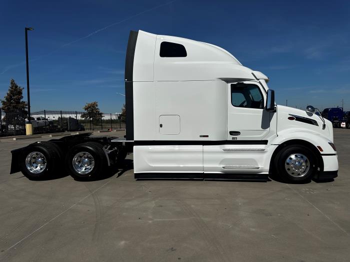 2026 Peterbilt 579-4
