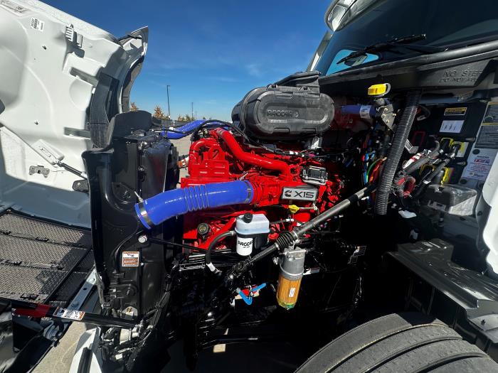 2026 Peterbilt 579-12