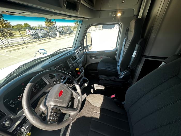 2026 Peterbilt 579-15