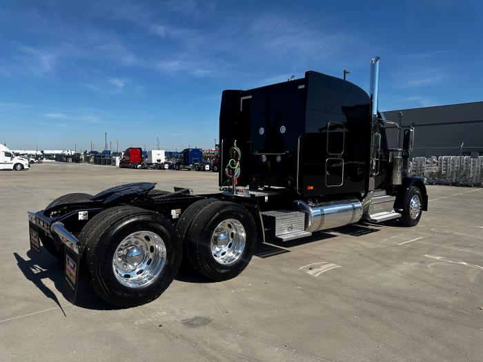 2026 Peterbilt 589-5