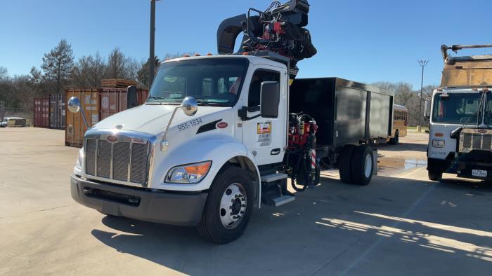 2025 Peterbilt 536-1