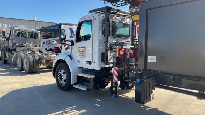 2025 Peterbilt 536-5