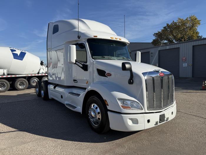 2022 Peterbilt 579-23