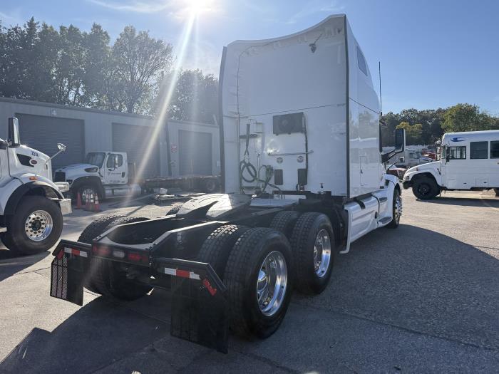 2022 Peterbilt 579-34