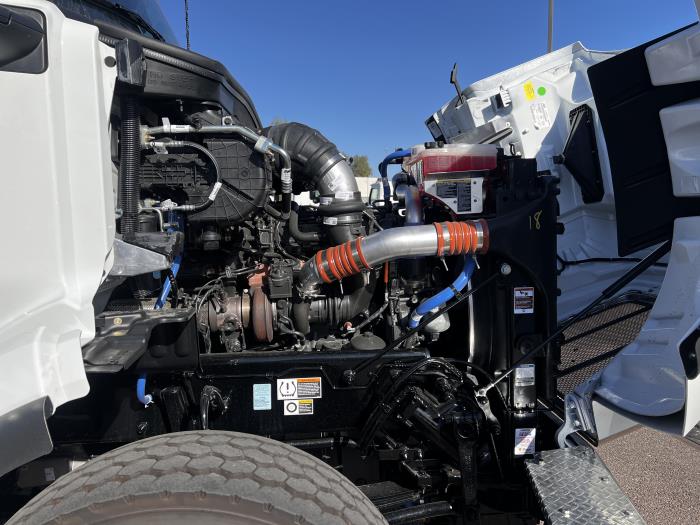 2026 Peterbilt 567-13